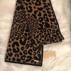 Michael Kors Fall Scarf 2019 🖤 🍁🍂